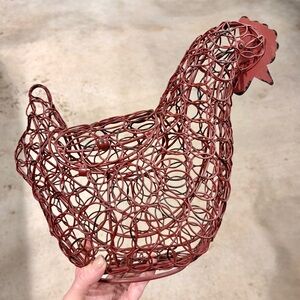 Decorative Wire Hen/Chicken Egg Basket - Rustic Red
